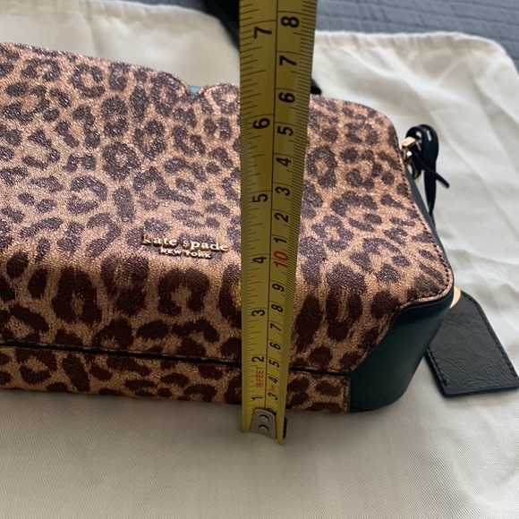 💯Auth Kate Spade metallic leopard & emerald green crossbody candid camera - Picture 7 of 9